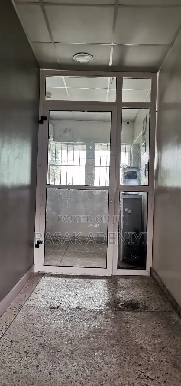 Aluminum Hinge Door