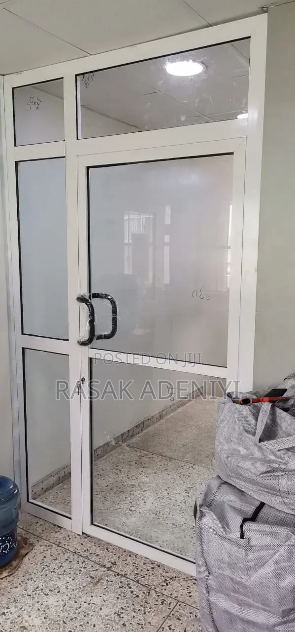 Aluminum Hinge Door
