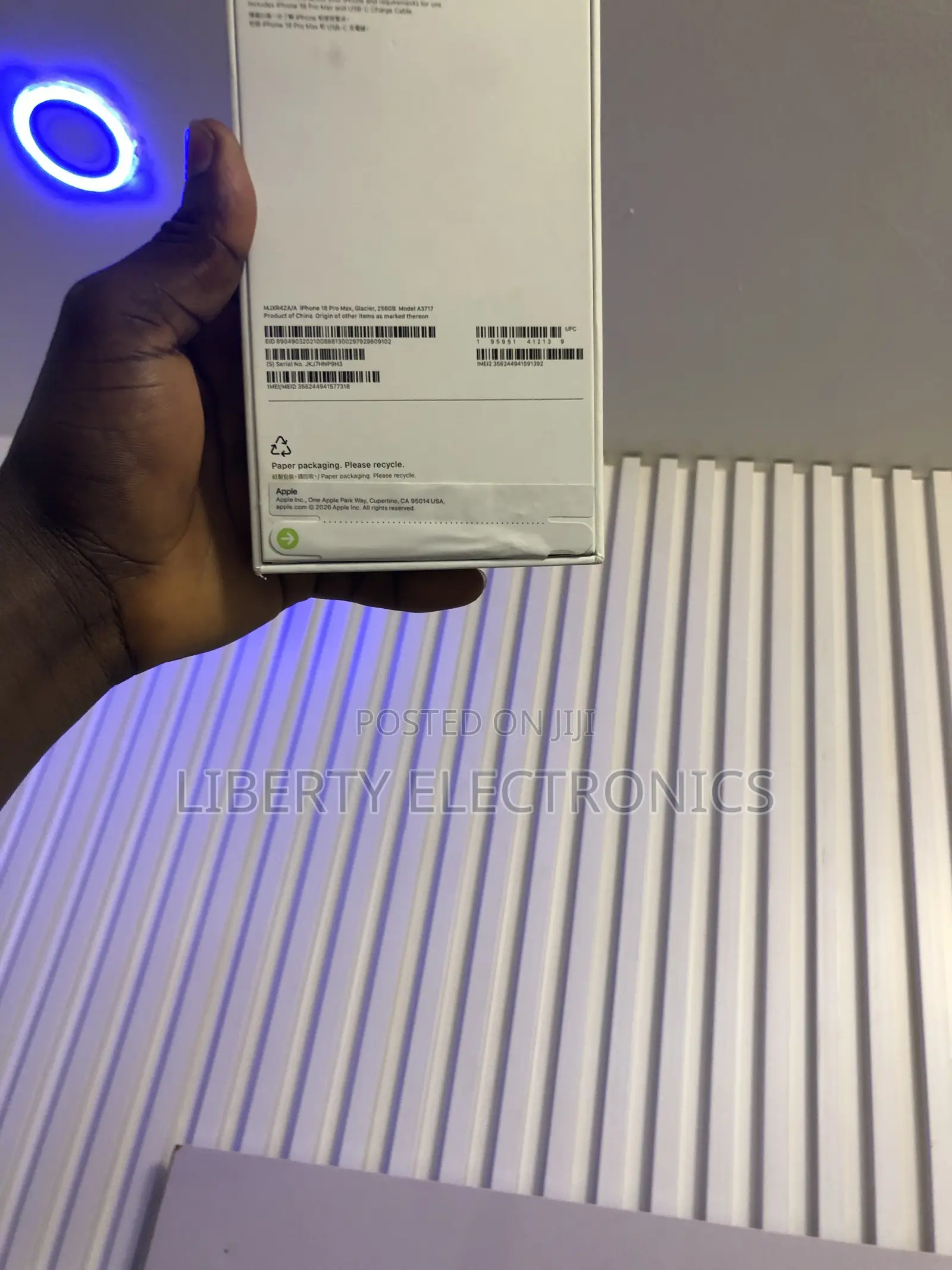 New Apple iPhone 18 Pro Max 256 GB Blue