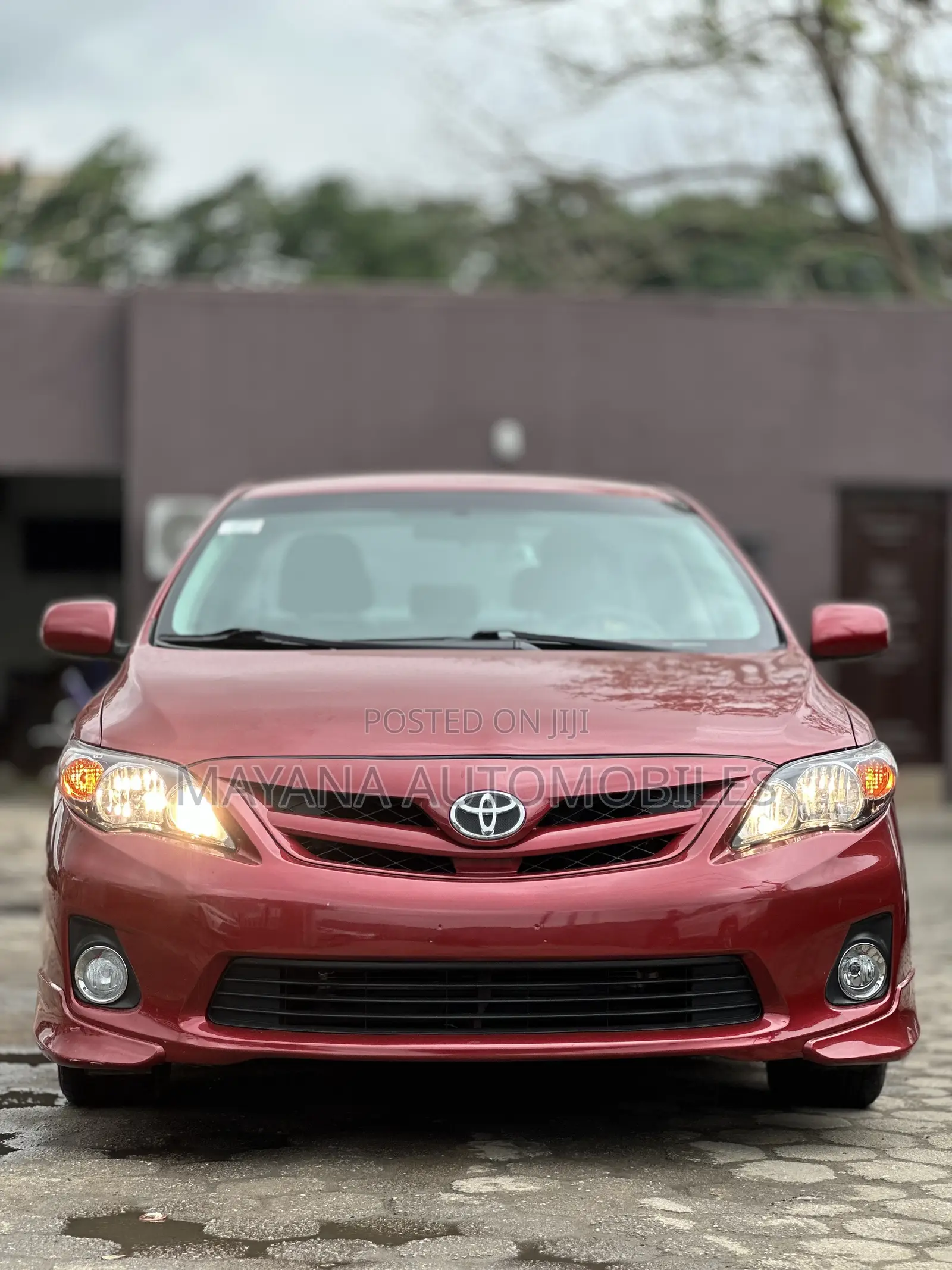 Toyota Corolla S Special Edition 4dr Sedan (1.8L 4cyl 4A) 2013 Red