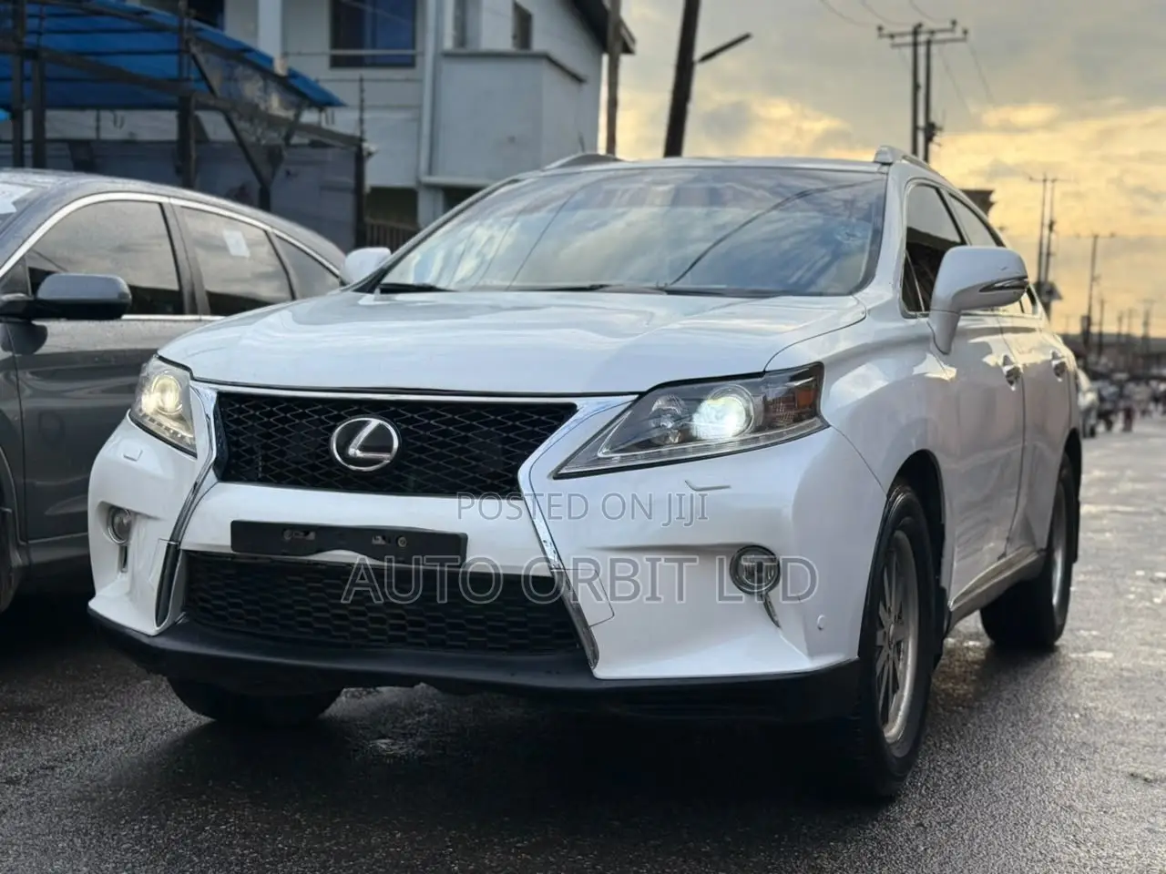 Lexus RX 2021 Gold