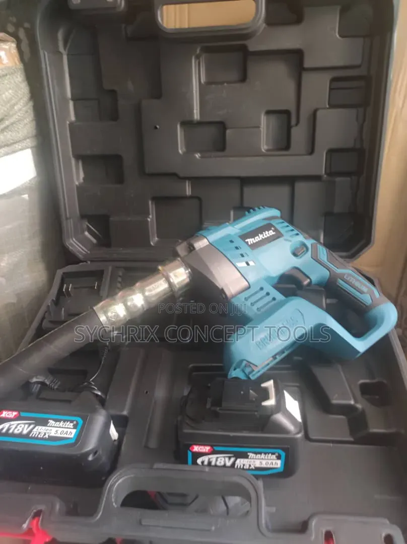 Cordless Concrete Vibrator- 5.0aH