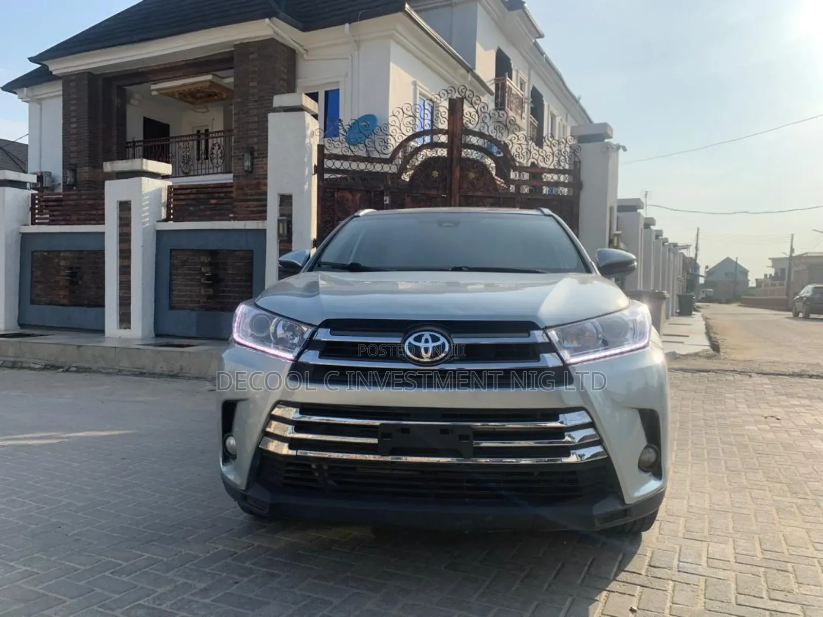 Toyota Highlander Limited FWD 2020 Silver