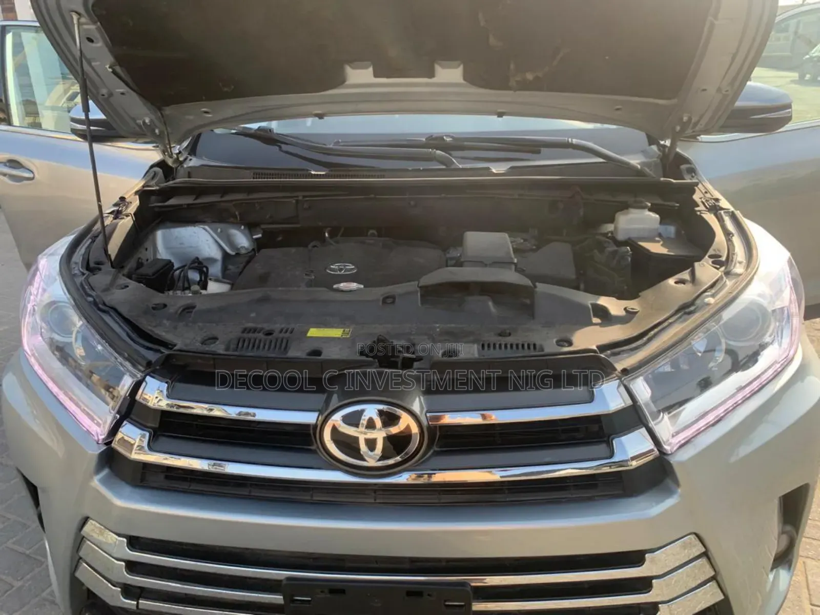 Toyota Highlander Limited FWD 2020 Silver