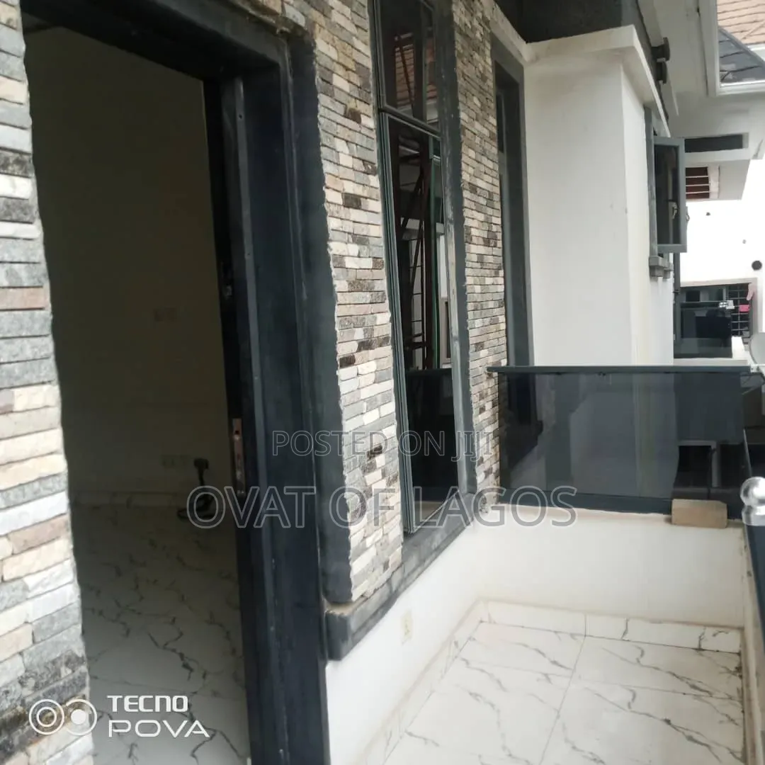Furnished 4bdrm Duplex in Ikota for rent