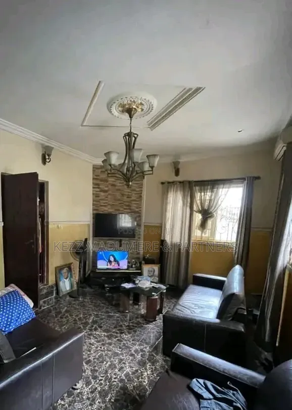3bdrm Bungalow in Rukpokwu Eneka Road for sale