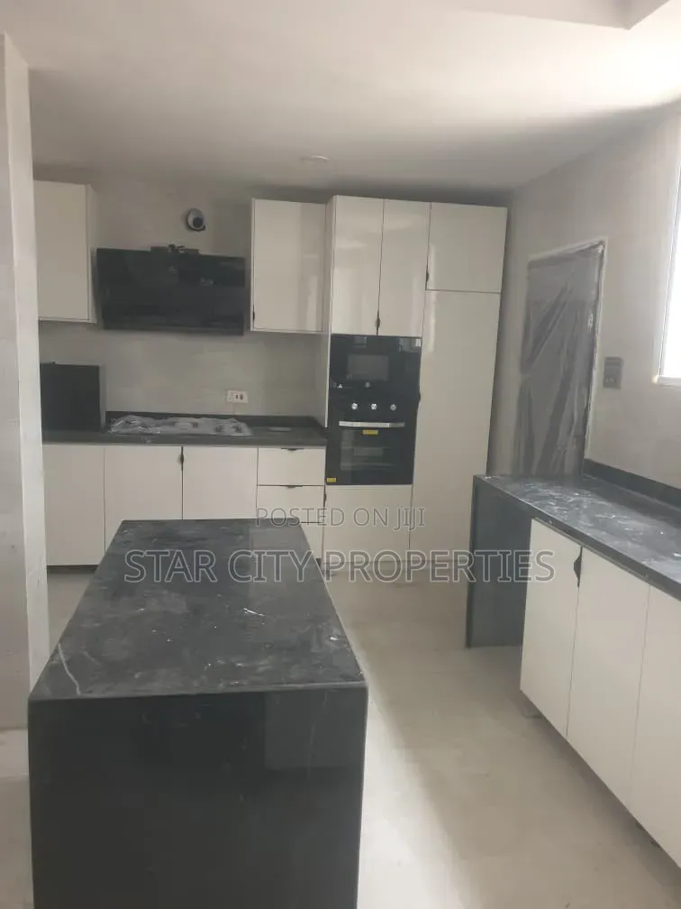 3bdrm Apartment in Ogudu Gra Lagos for sale