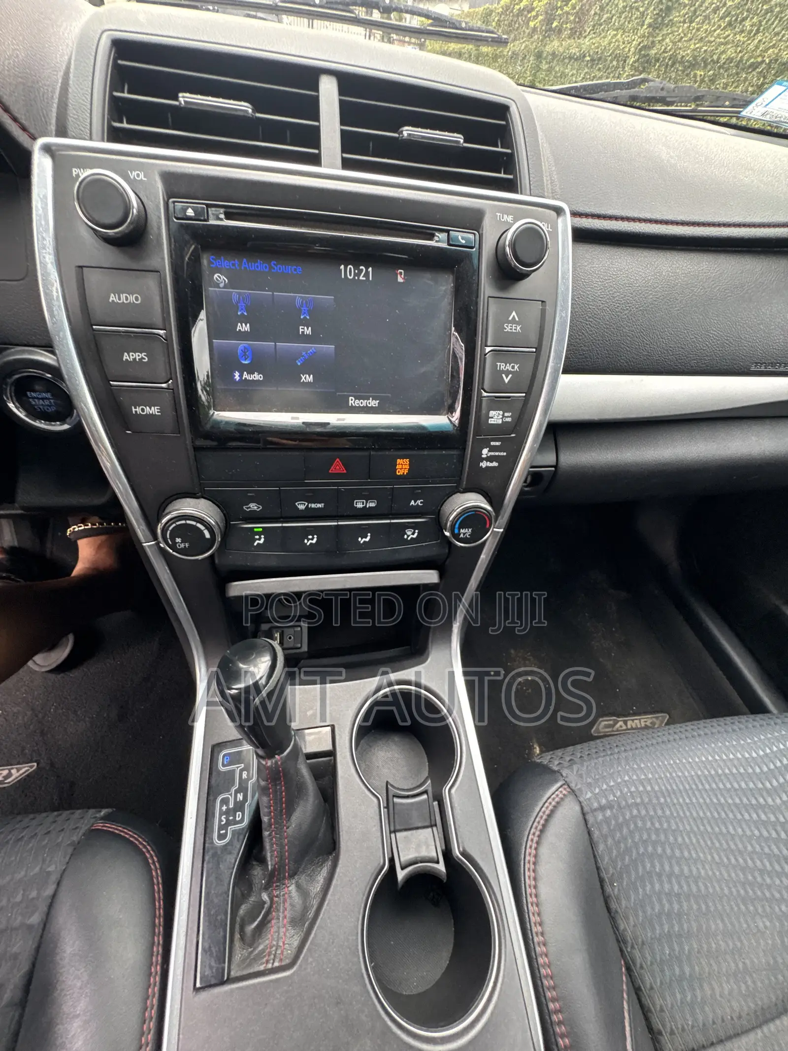 Toyota Camry SE 4dr Sedan (2.5L 4cyl 6A) 2015 Black
