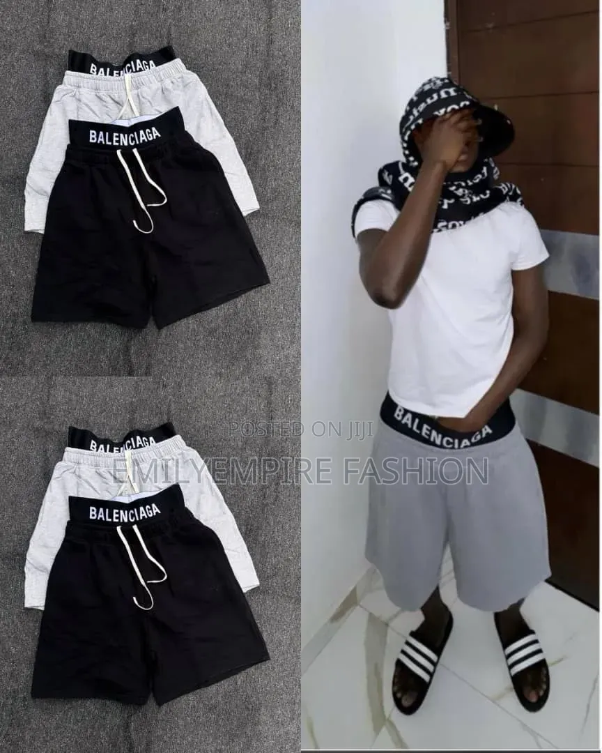 Lúxury Balenciaga Short Available Now in Store 