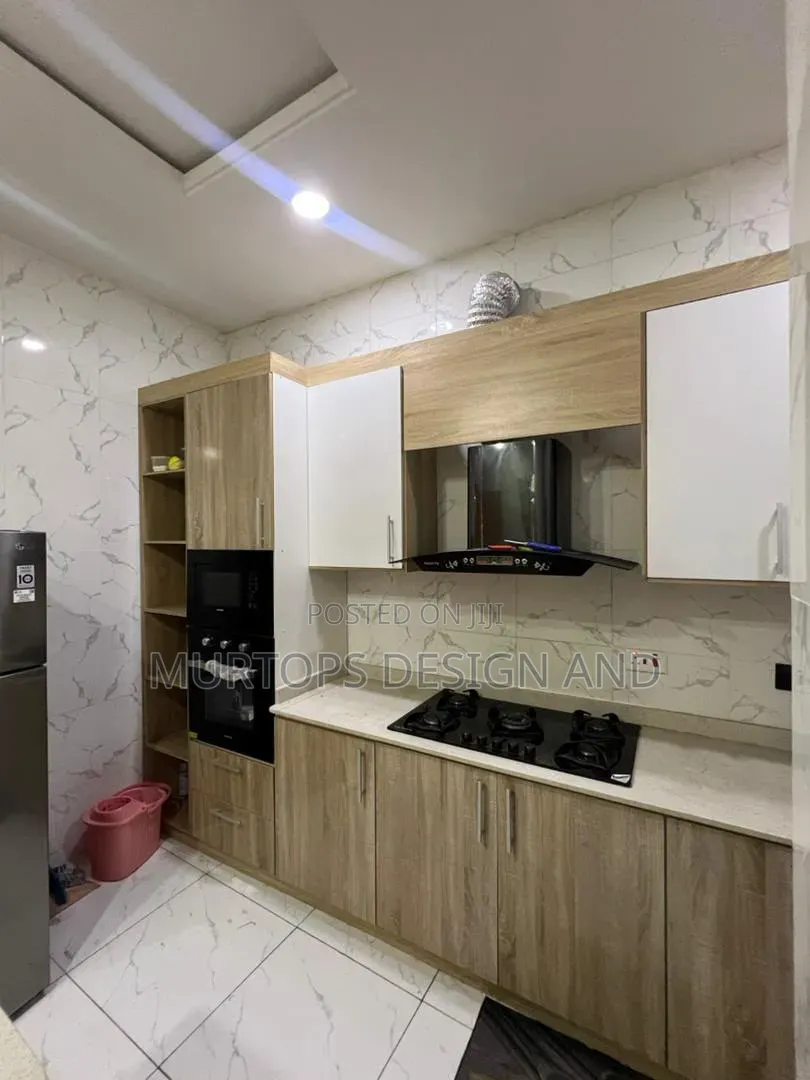 2bdrm Apartment in Lekki Phase 1 for sale