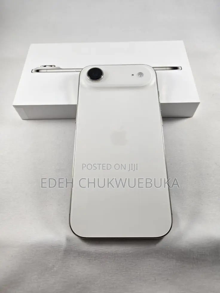 Apple iPhone 17e 256 GB White