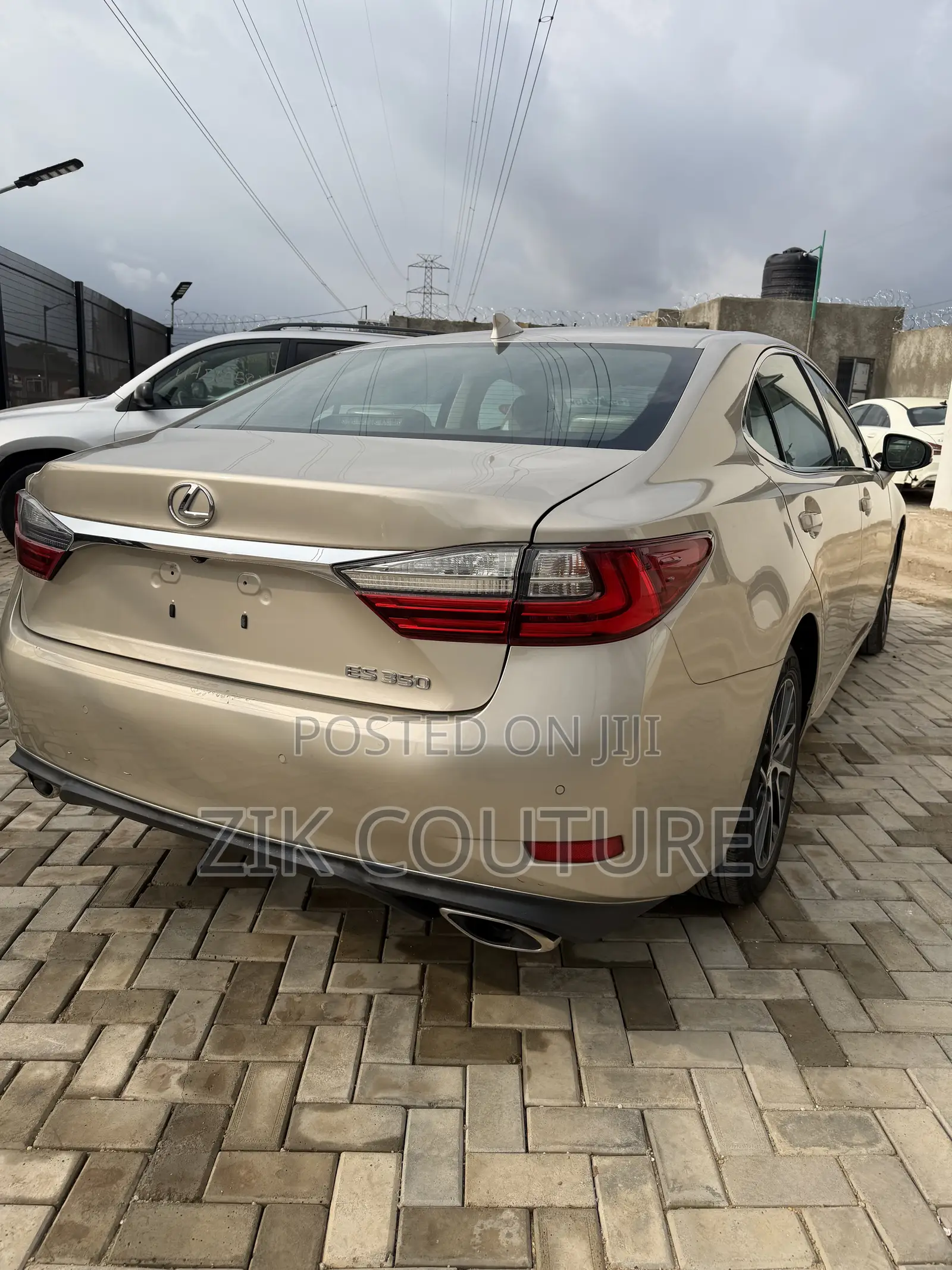 Lexus ES 2016 Gold
