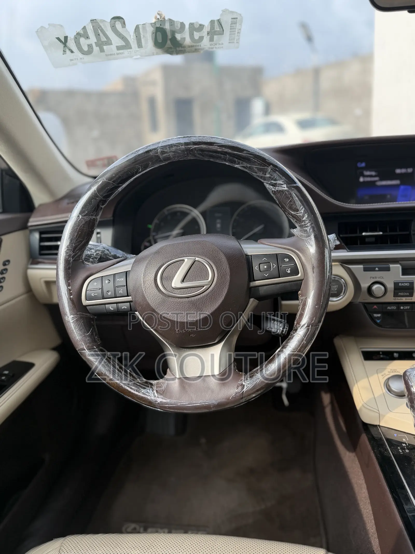 Lexus ES 2016 Gold