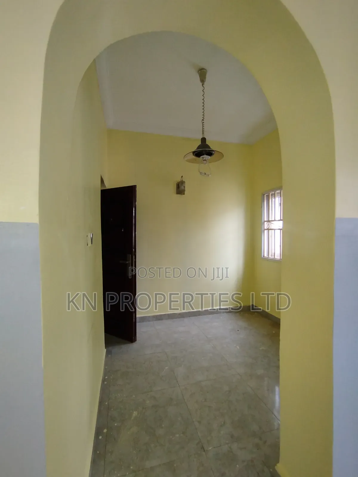 3bdrm Duplex in Airport Road, Sabon Lugbe for rent