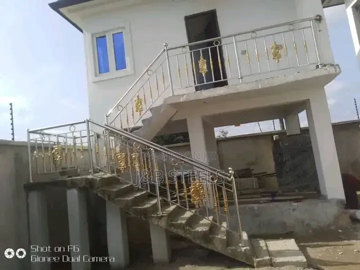 Phoenix Handrail Design