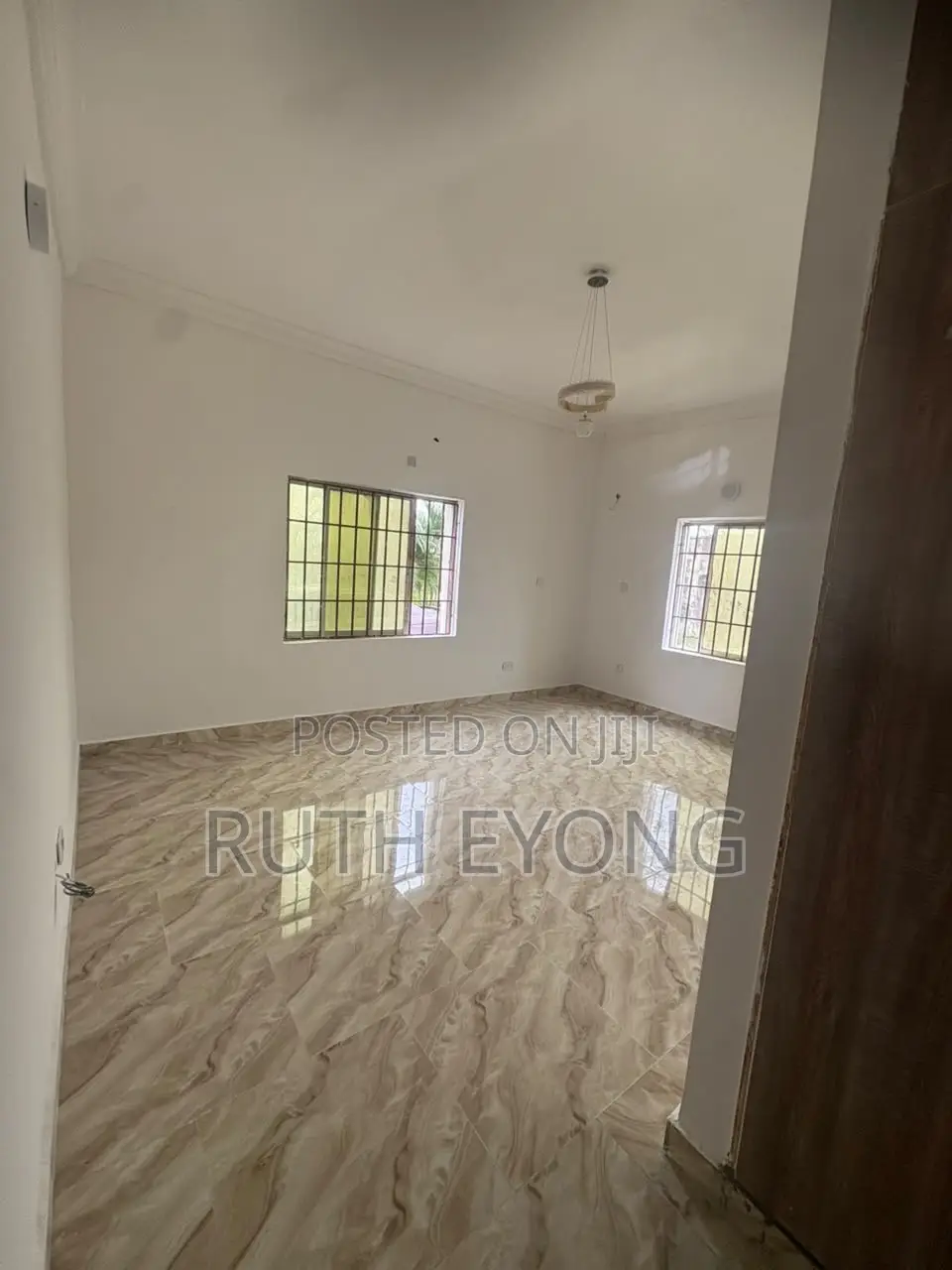 3bdrm Apartment in Chevron Drive Lekki for sale