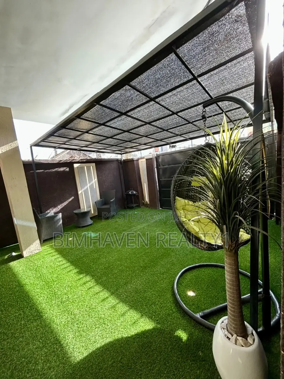 Tastefully Furnished 2-Bedroom Duplex Shortlet in Yaba