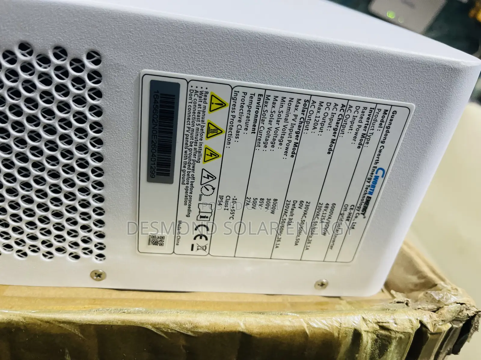 6kva 48v Cworth Solar Hybrid Inverter Is Now Available in Good Price