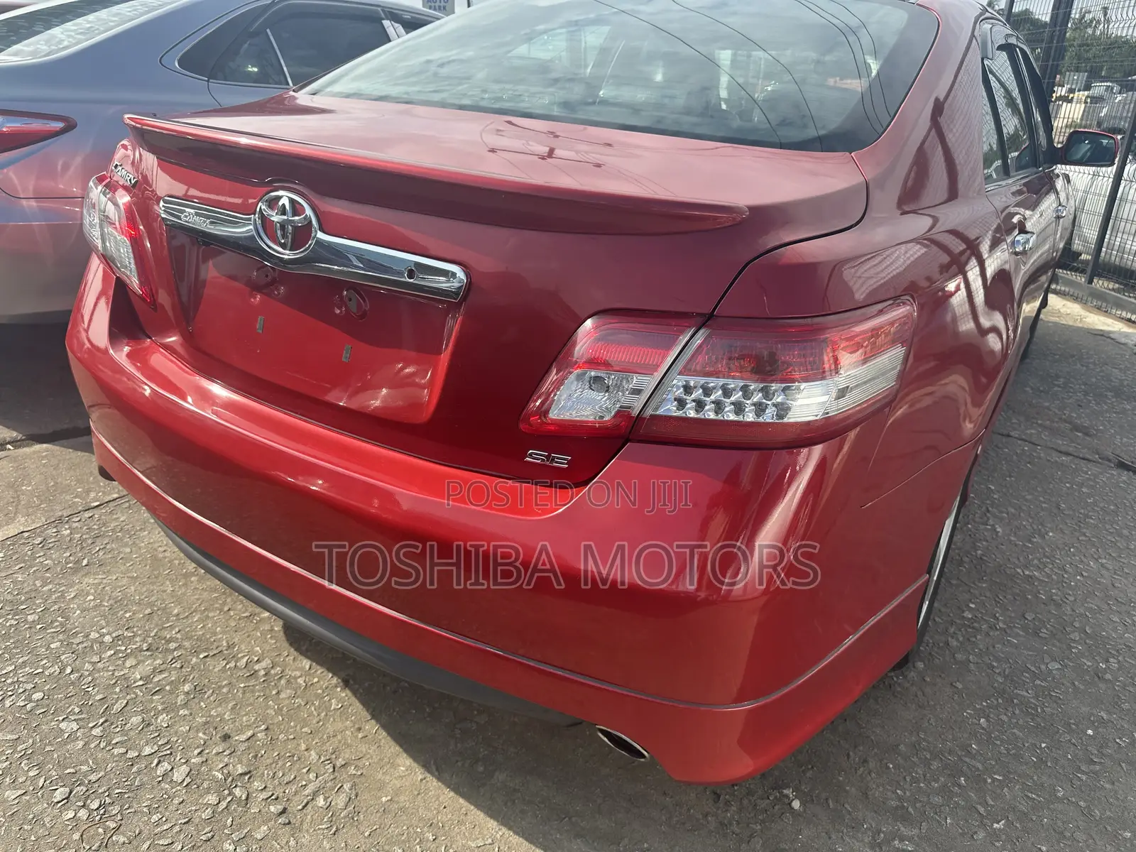 Toyota Camry SE 4dr Sedan (2.5L 4cyl 6A) 2011 Red