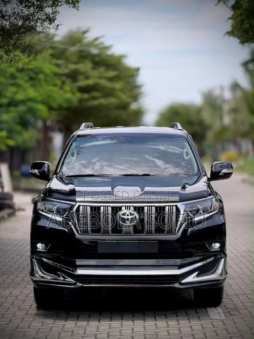Toyota Land Cruiser Prado 2.7 i 2011 Black