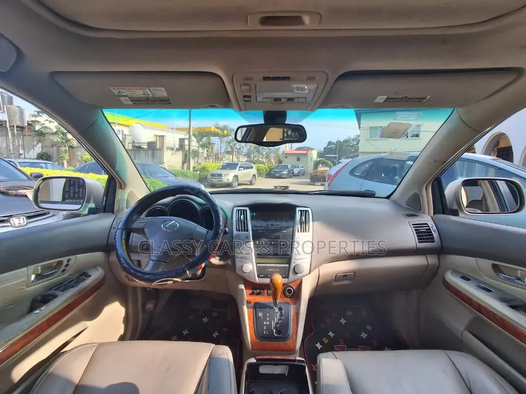 Lexus RX 330 2004 Gold