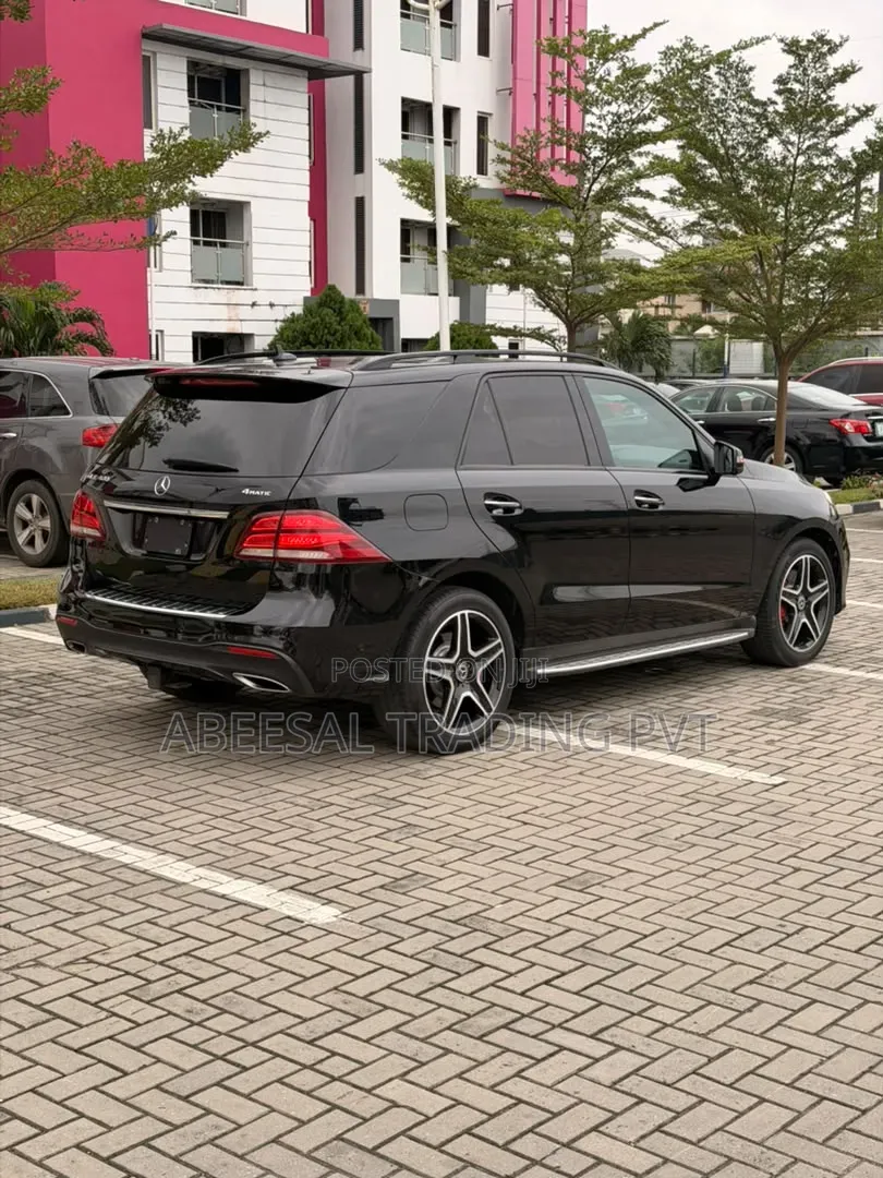 Mercedes-Benz GLE-Class GLE 400 4MATIC 2018 Black