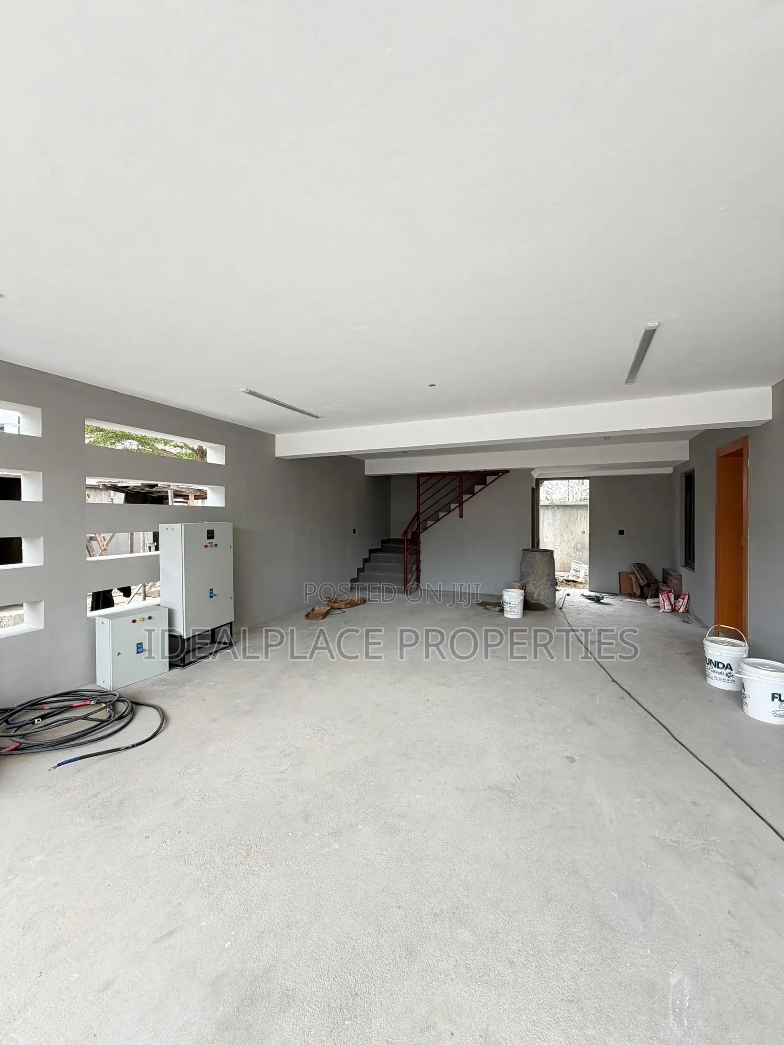 4bdrm Townhouse/Terrace in Lekki for sale