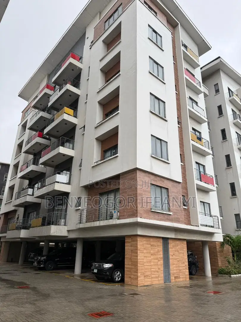 3bdrm Apartment in Ikate-Elegushi for sale