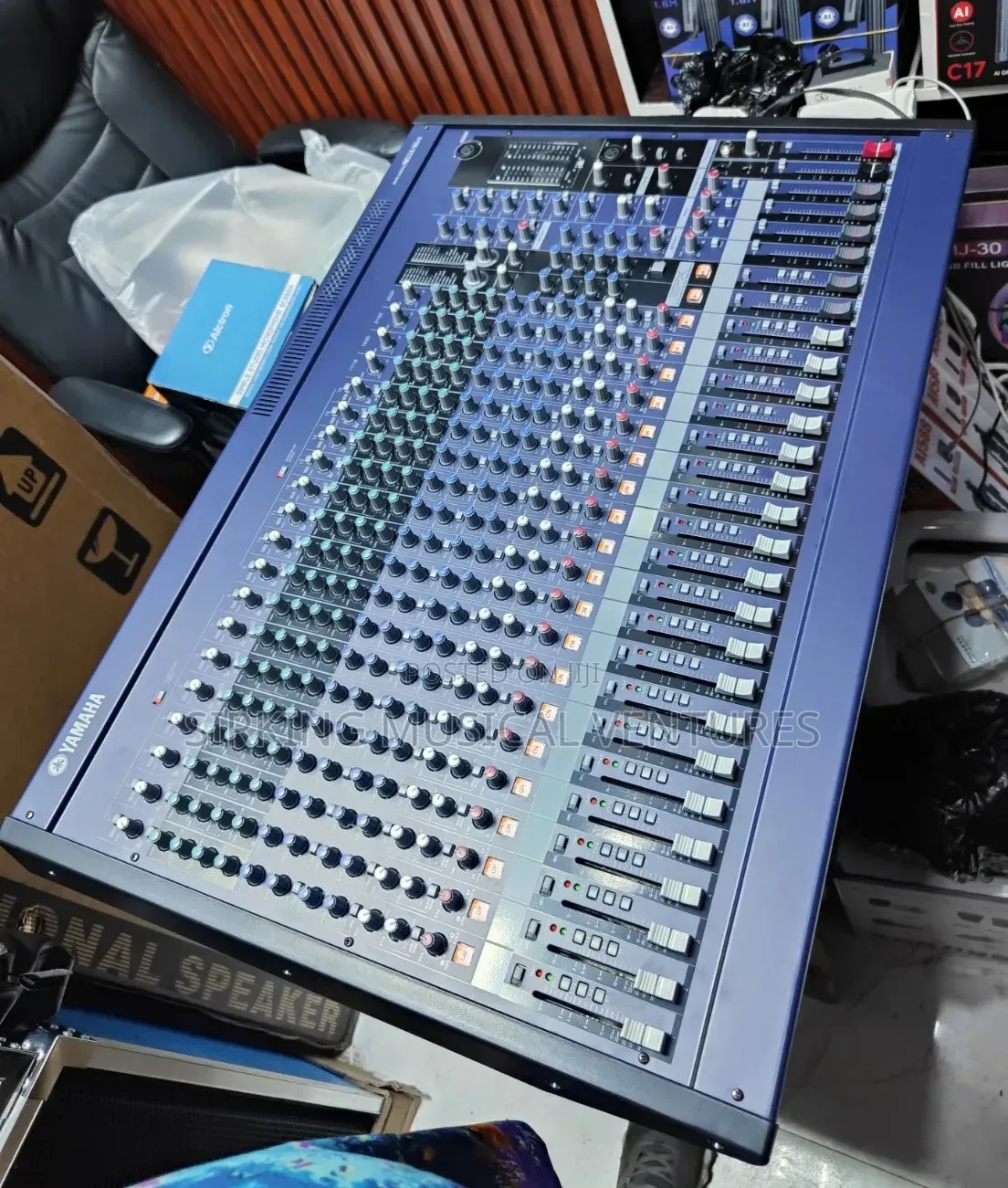 Yamaha MG24/14FX 24channels Professional Mixer