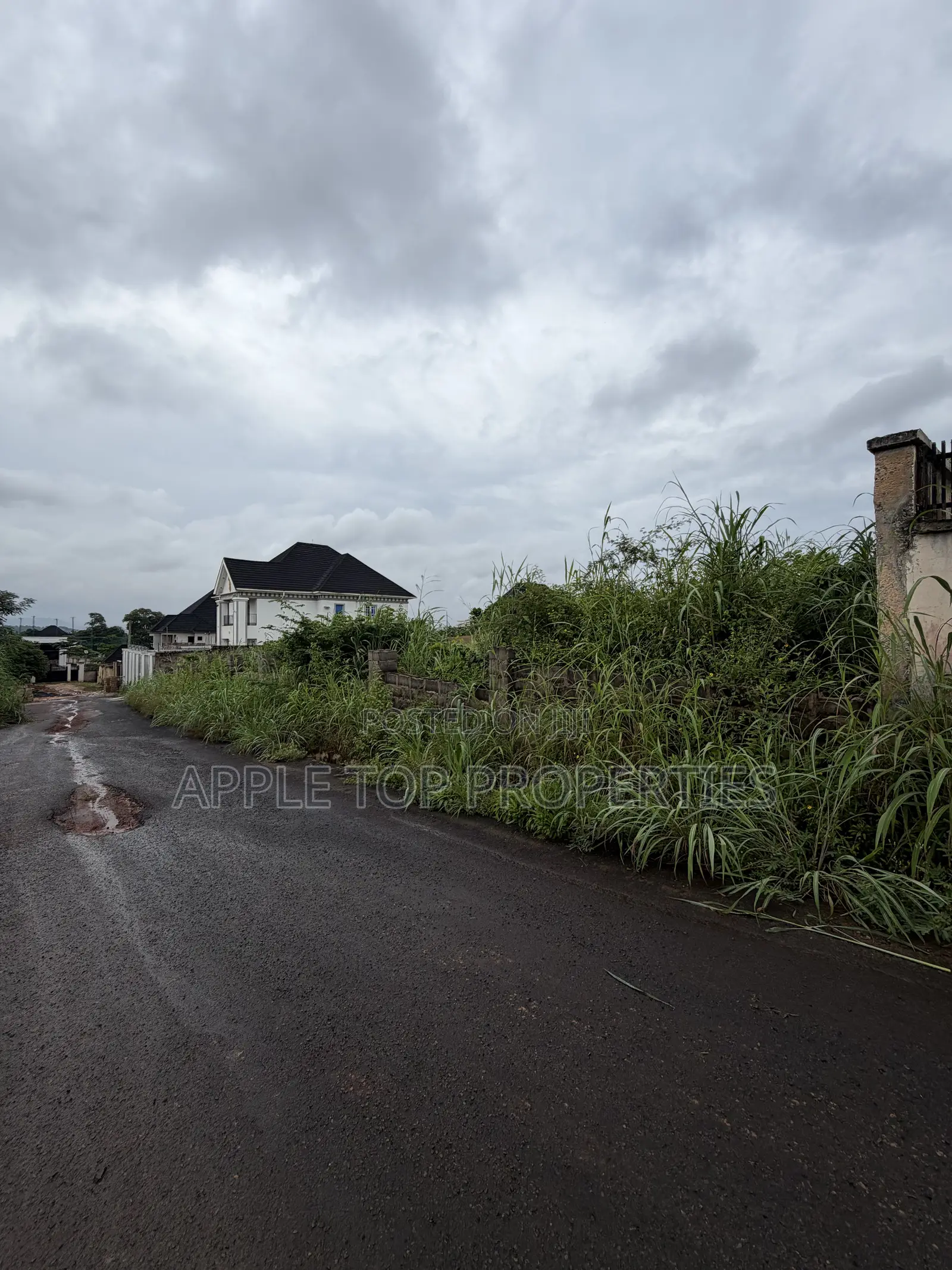 Land for Sale at Centenary City 1000sqm