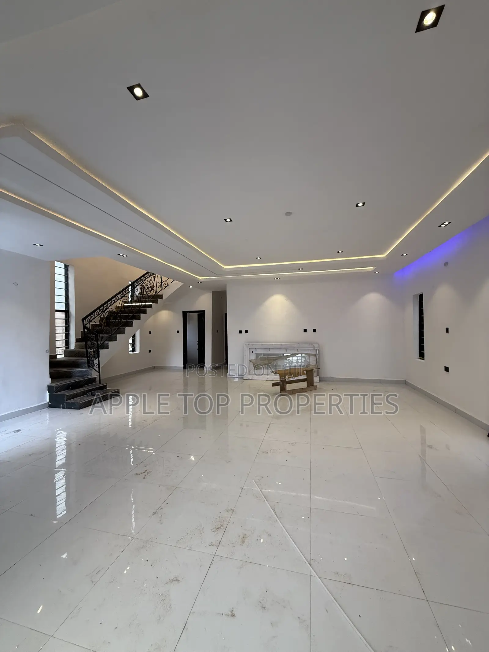 5bdrm Duplex in Trans Ekulu, Enugu for sale