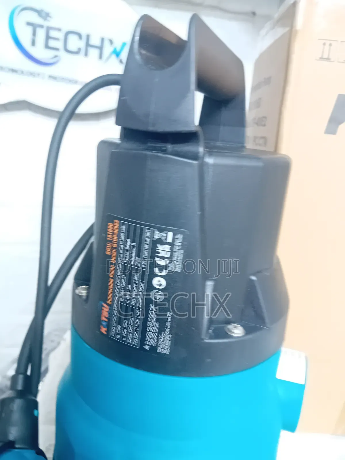 KATSU Tools 750W Submersible Pump for Clean and Dirty Water 12500 L/H