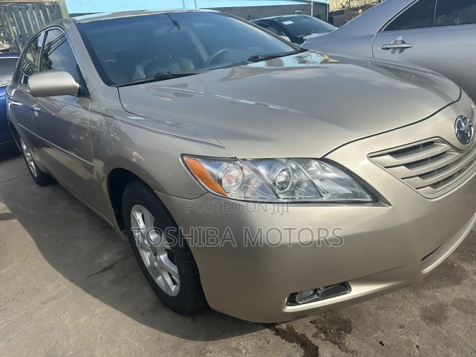 Toyota Camry LE 4dr Sedan (2.4L 4cyl 5A) 2008 Gold