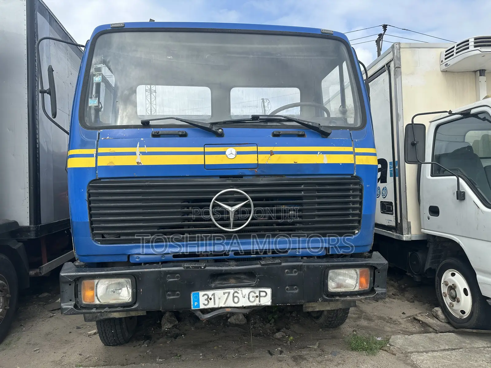 Mercedes Benz Tipper Straight Engine