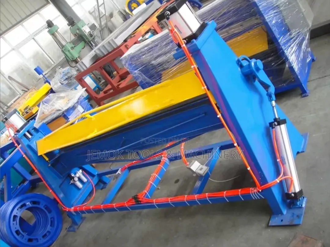 Manual Sheet Metal Folding Machine (Box and Pan Brake )