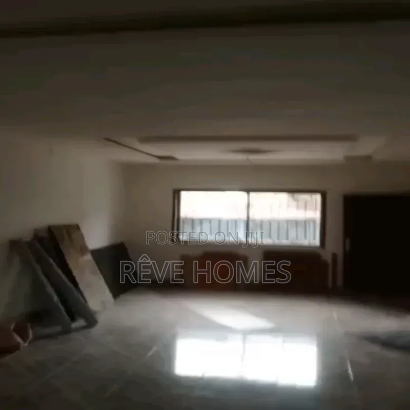 3bdrm Block of Flats in Ifako-Gbagada for rent