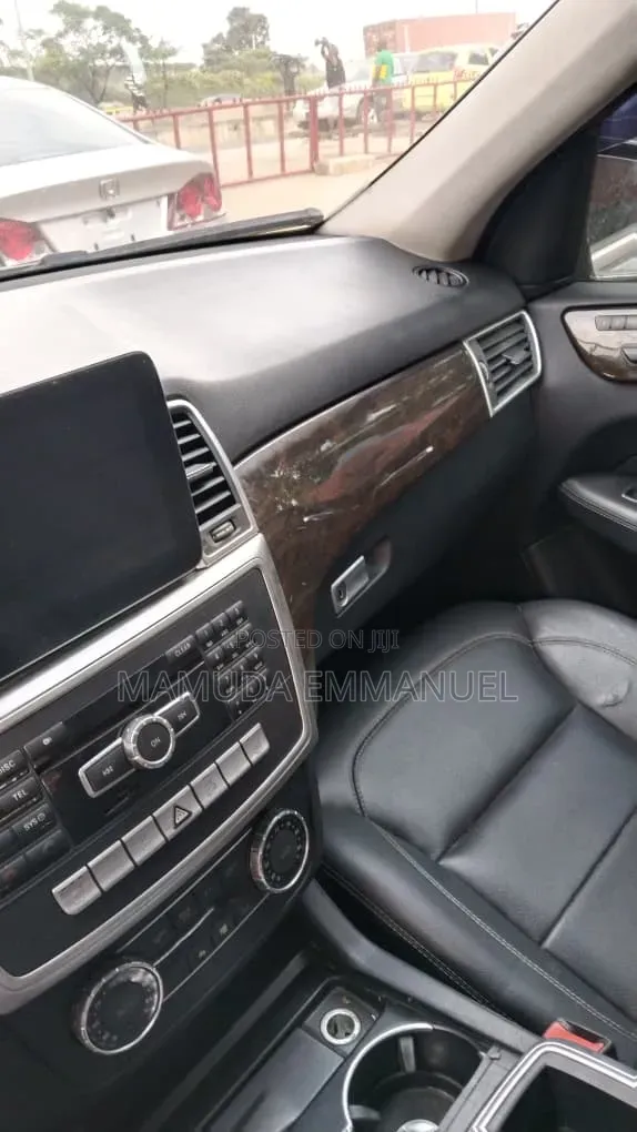 Mercedes-Benz M Class 2012 Black
