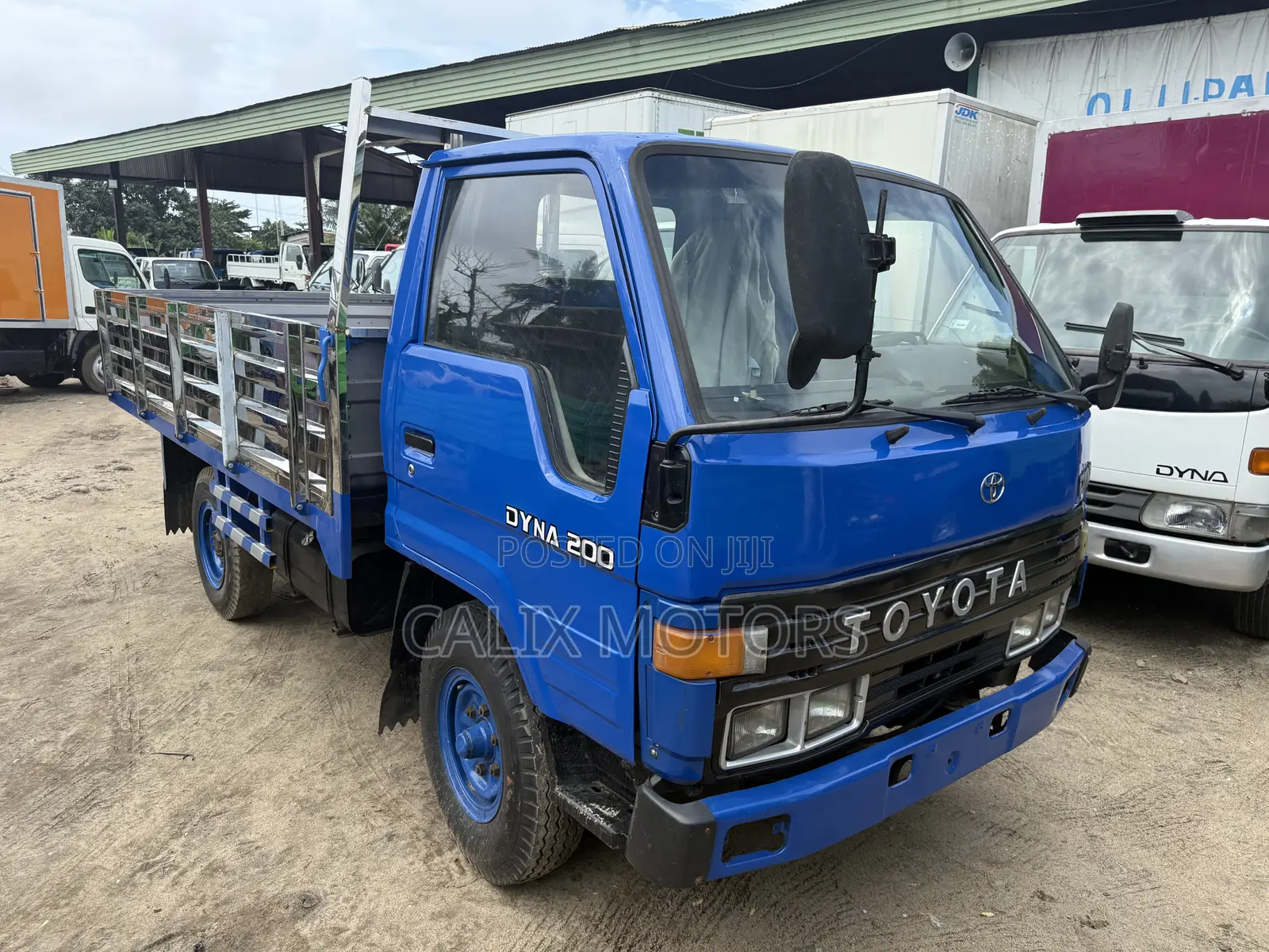 Foreign Used Toyota Dyna 200 Mini Truck.