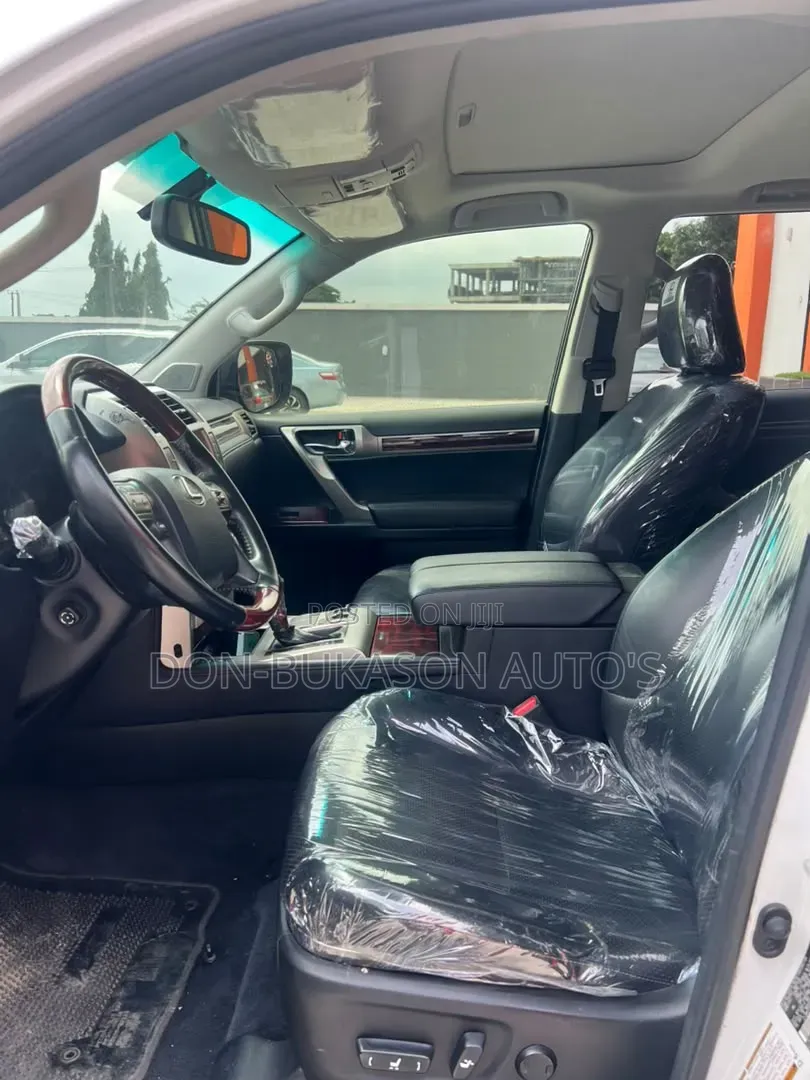 Lexus GX 460 2012 White