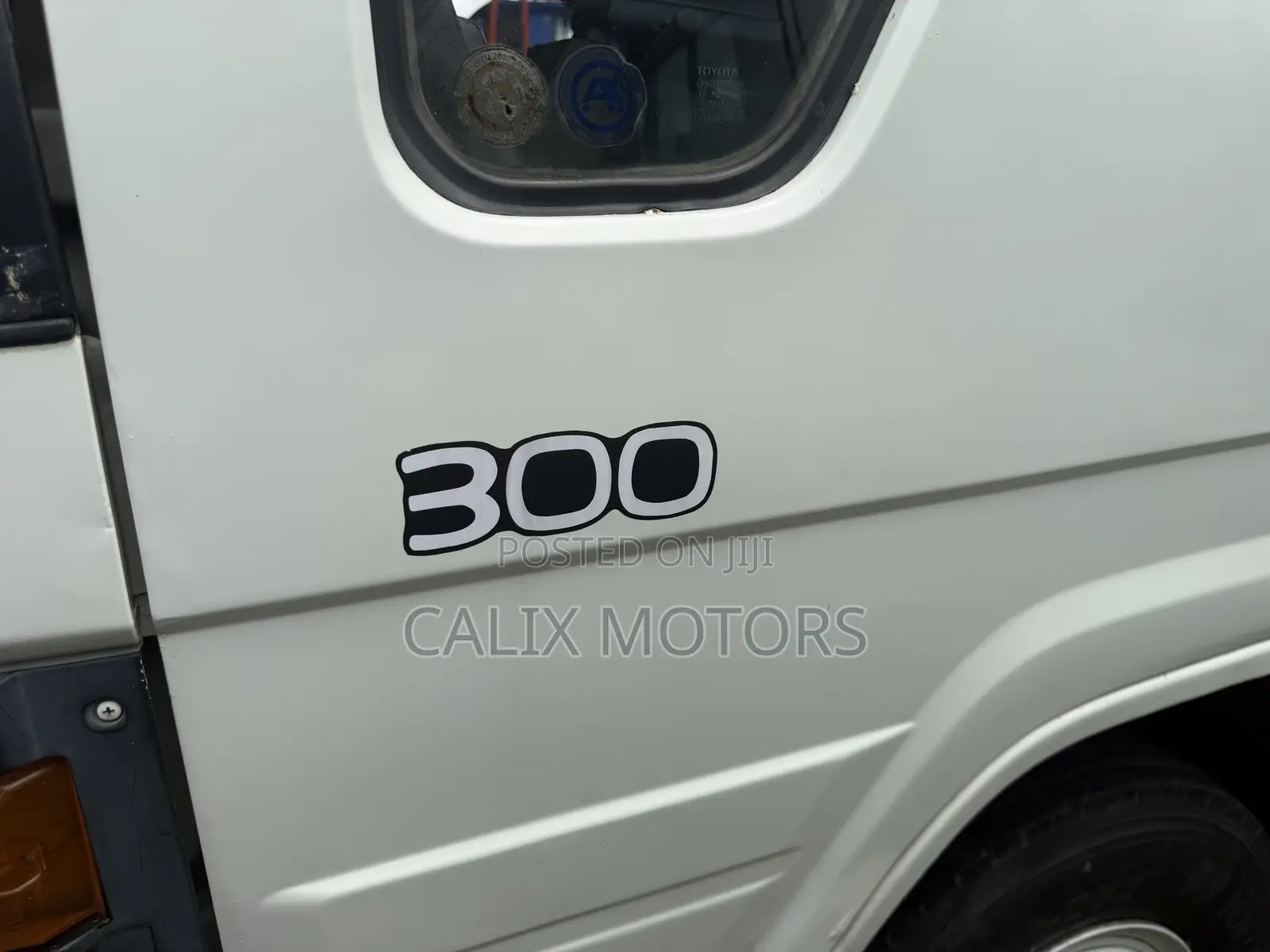 Foreign Used Toyota Dyna 300 Mini Truck.
