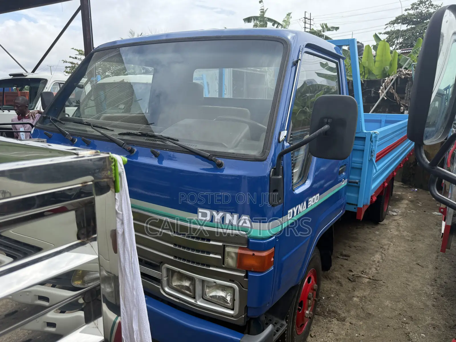 Foreign Used Toyota Dyna 300 Mini Truck.