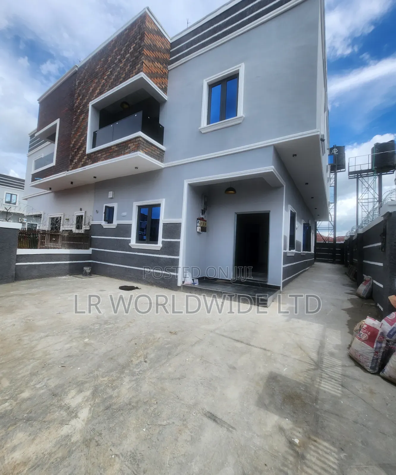 4bdrm Duplex in Palmheights, Sabon Lugbe for rent