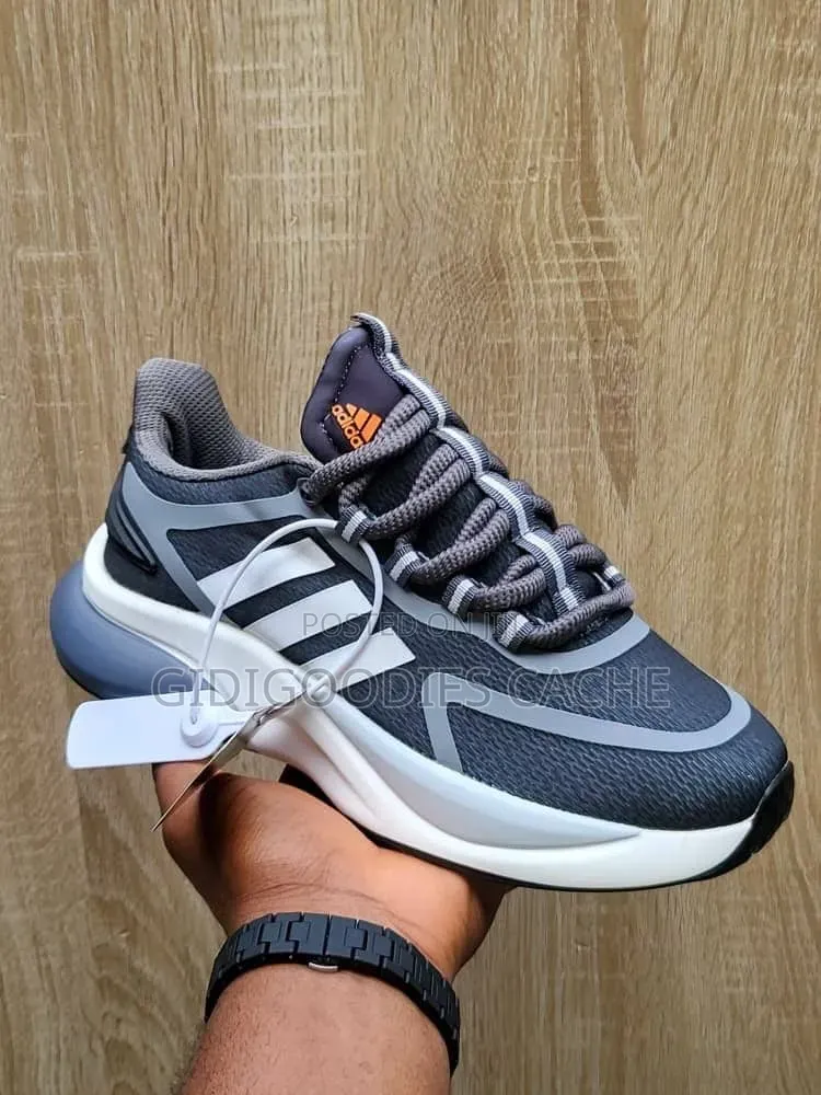 Running Mesh Sneakers With 3-Stripes in Size 40-46