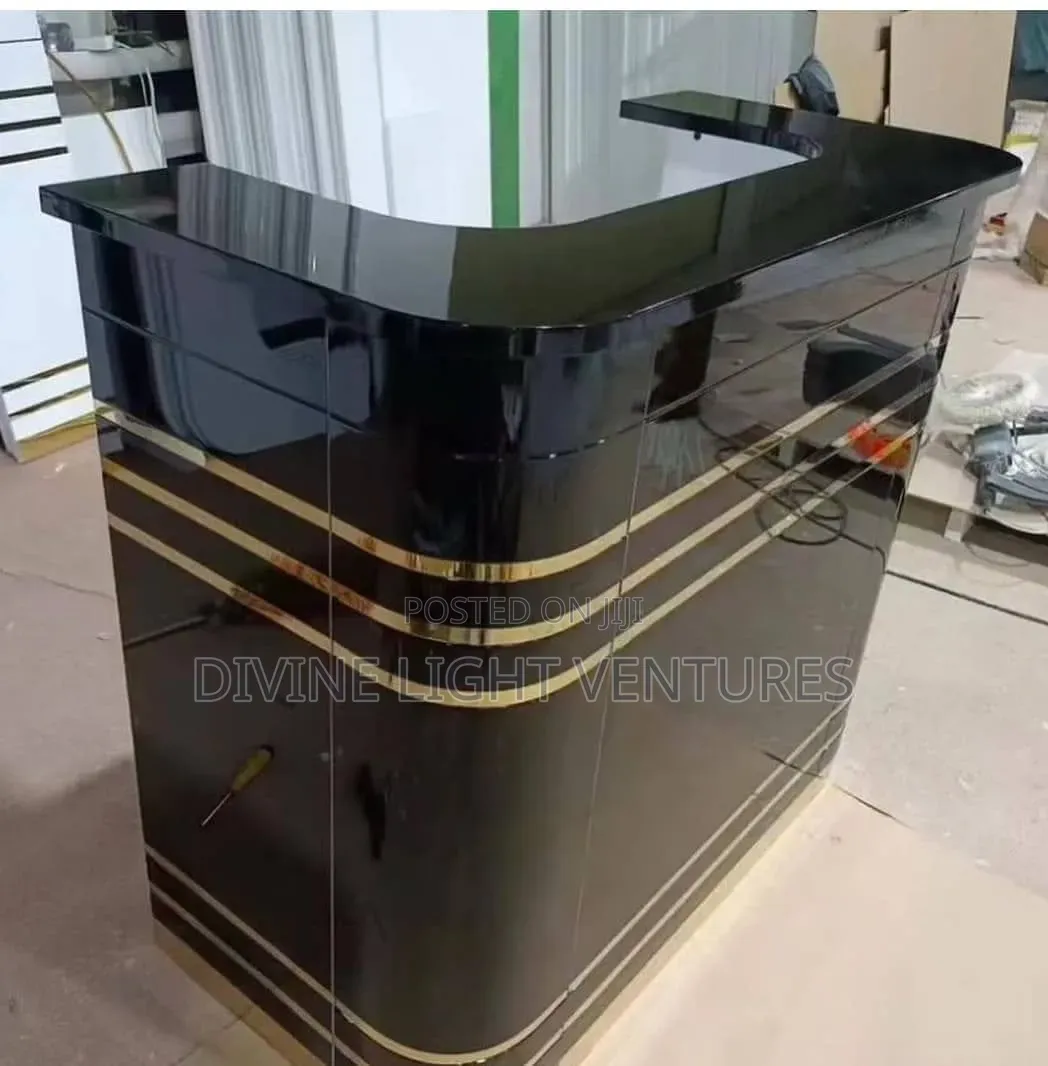 Beautiful Black Reception Table