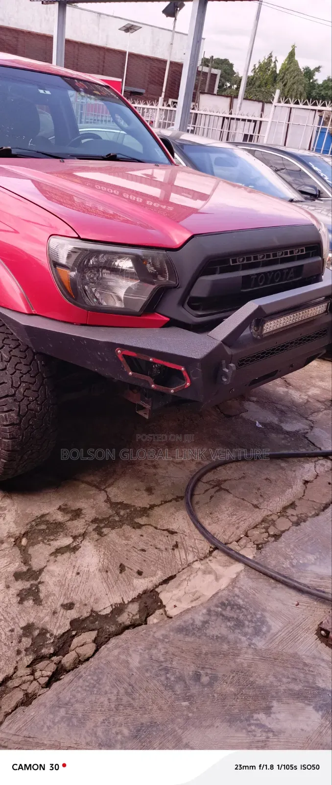 Toyota Tacoma PreRunner V6 4dr Access Cab 6.1 ft. SB (4.0L 6cyl 5A) Red