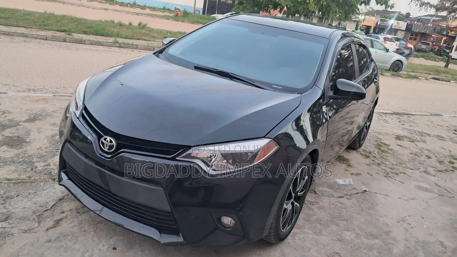 Toyota Corolla LE ECO Premium (1.8L 4cyl CVT) 2016 Black