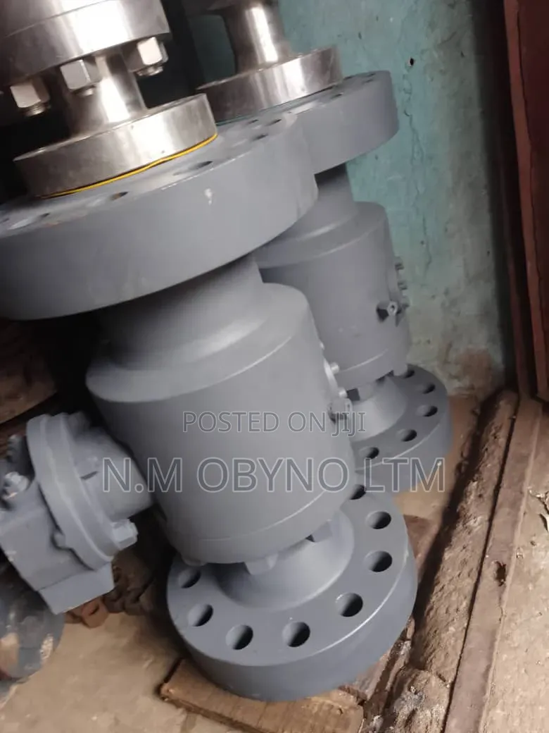 4 ". Class 5 000 Ball Valve