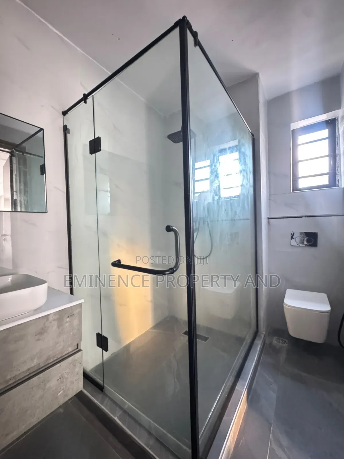 5bdrm Duplex in Ikota for sale
