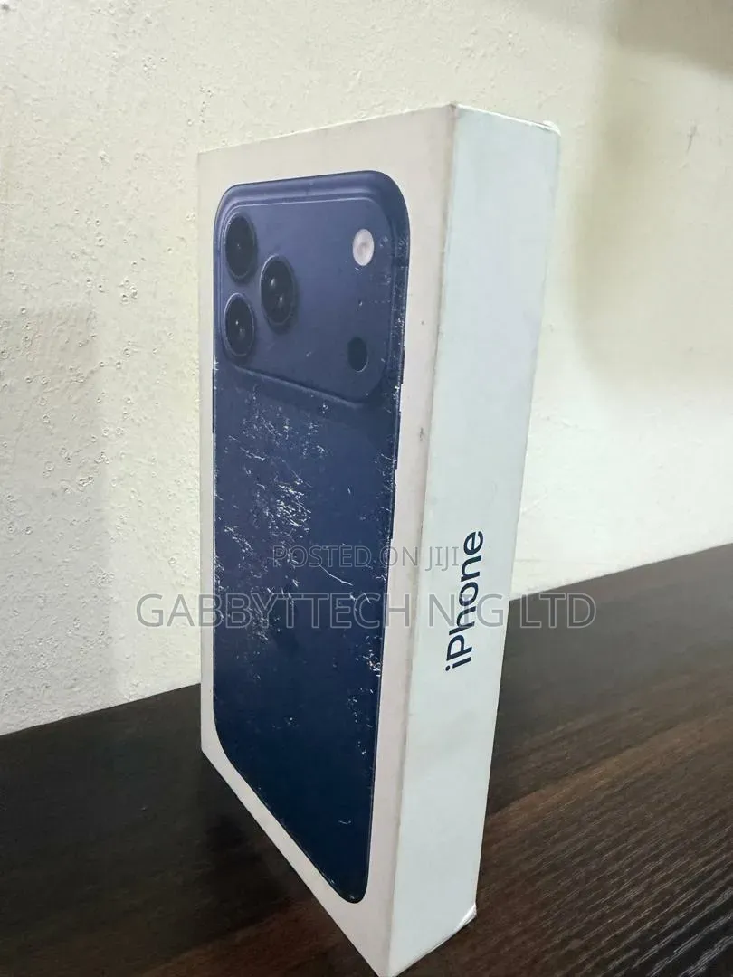 New Apple iPhone 17 Pro Max 1 TB Blue