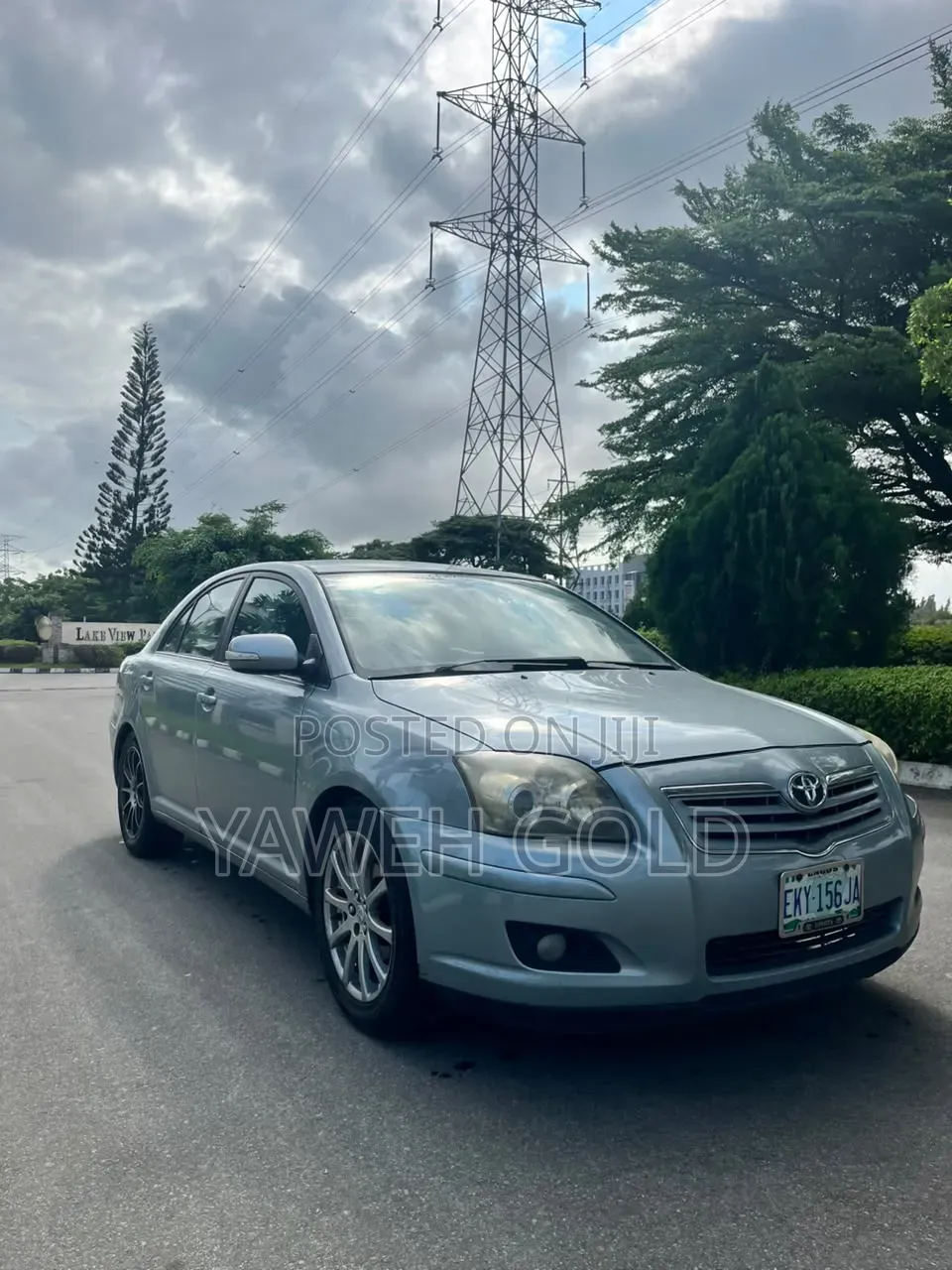 Toyota Avensis Sedan 2005 Green